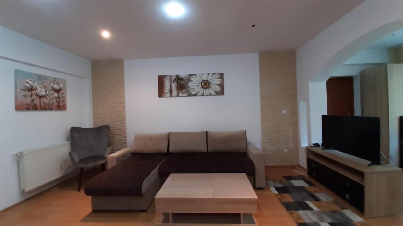 Monik apartament Sinaia Zewnętrze zdjęcie