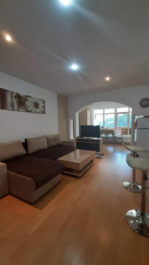 Monik apartament Sinaia Zewnętrze zdjęcie